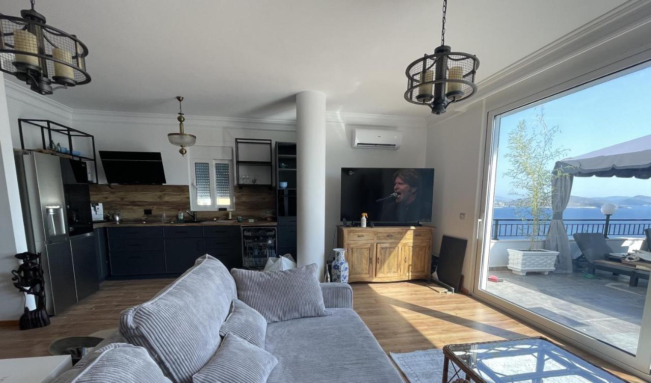 شقة Teuta- Luxury Penthouse 200M2 ساراندا المظهر الخارجي الصورة