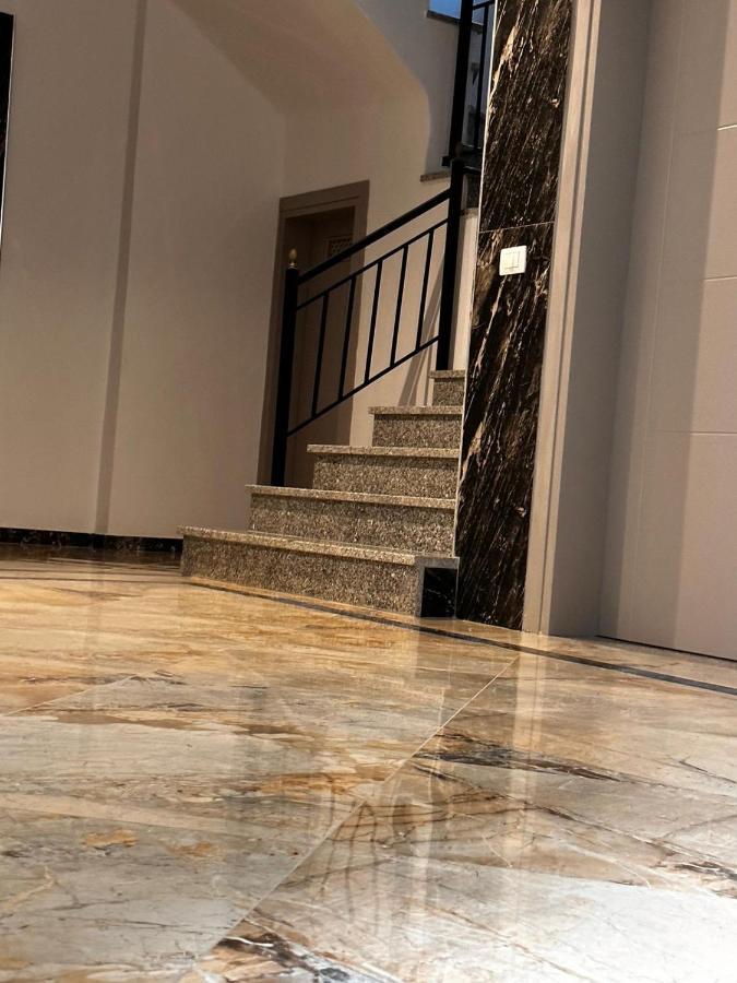شقة Teuta- Luxury Penthouse 200M2 ساراندا المظهر الخارجي الصورة
